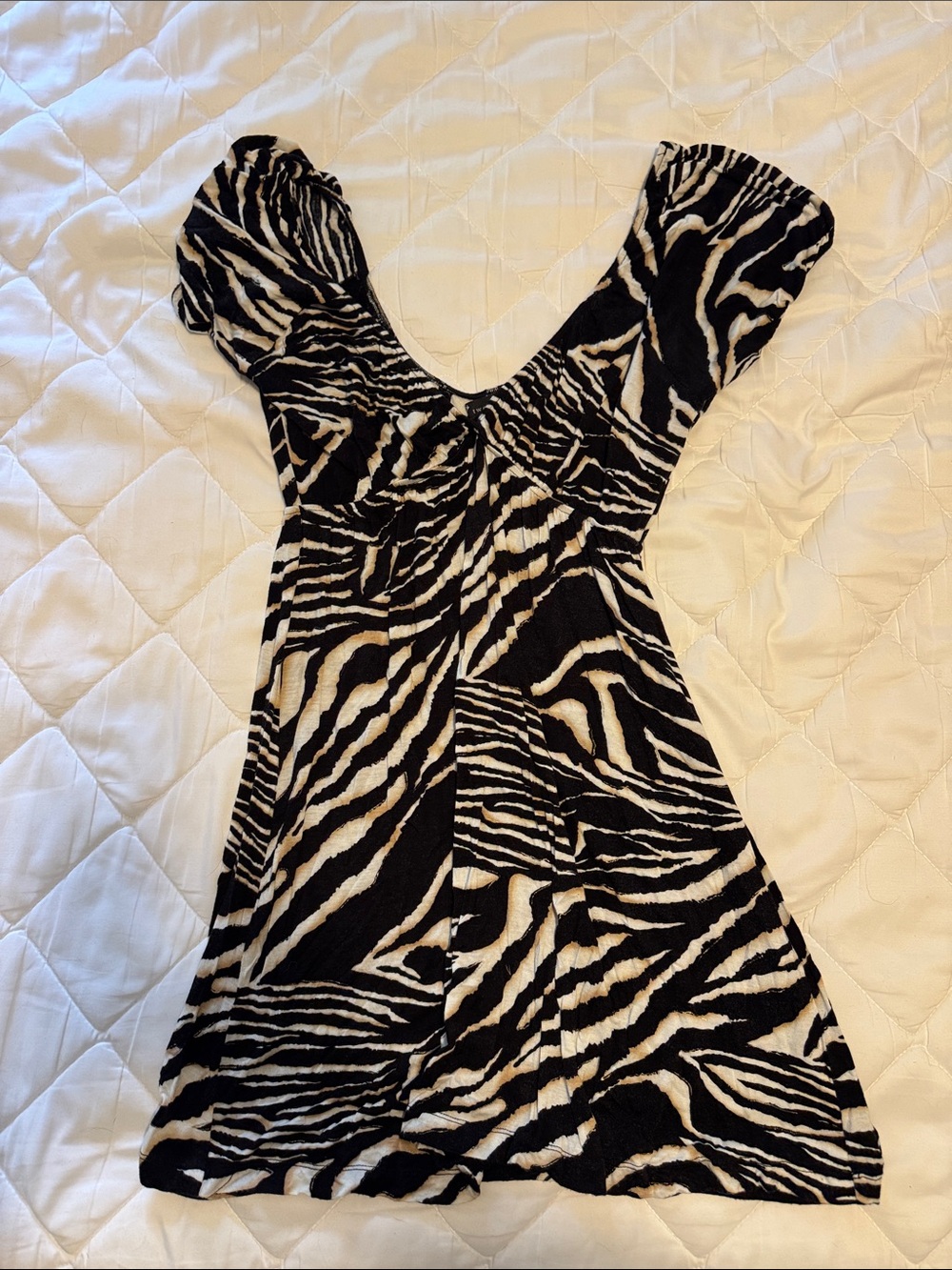 Forever 21 Black & White Zebra-Print Mini Dress